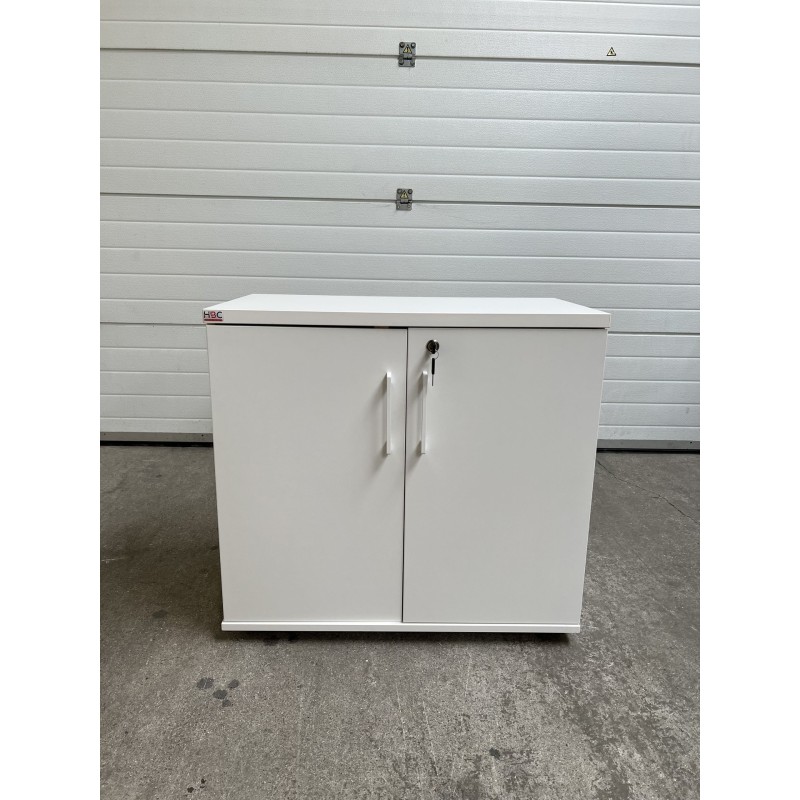 Armoire basse portes battantes d'occasion