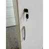 Armoire de rangement blanche d'occasion