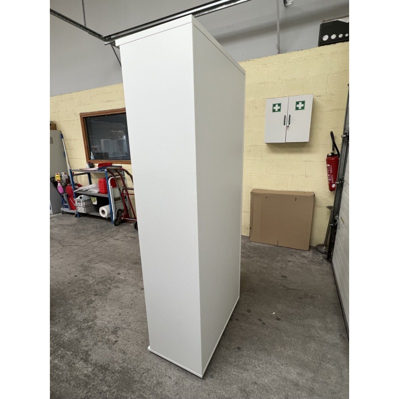 Meuble vitrine blanc d'occasion Meuble vitrine blanc d'occasion